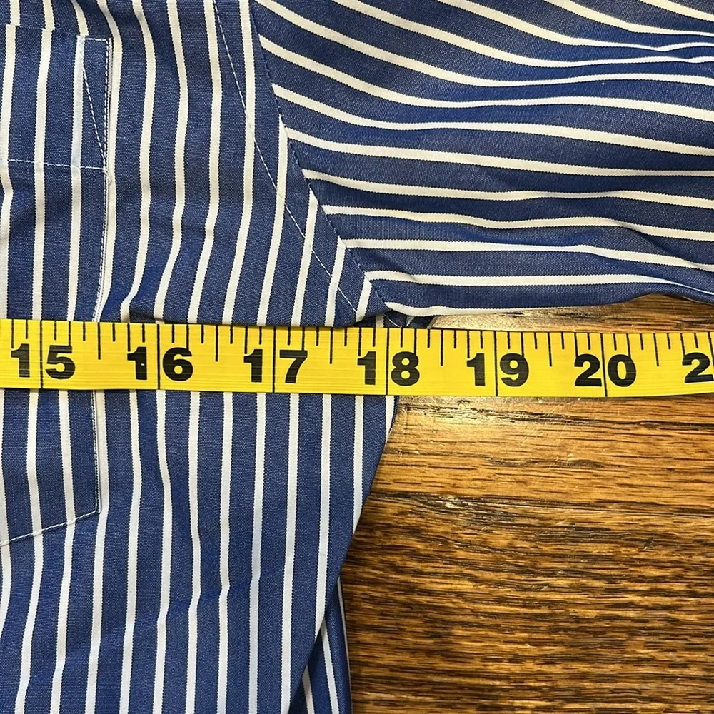 Thompson Shirtings for J. Crew Navy/White Striped Men’s Dress Shirt: Size Small
